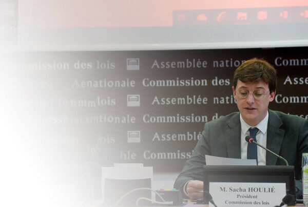 Sacha Houlie, Président de la Commission des Lois